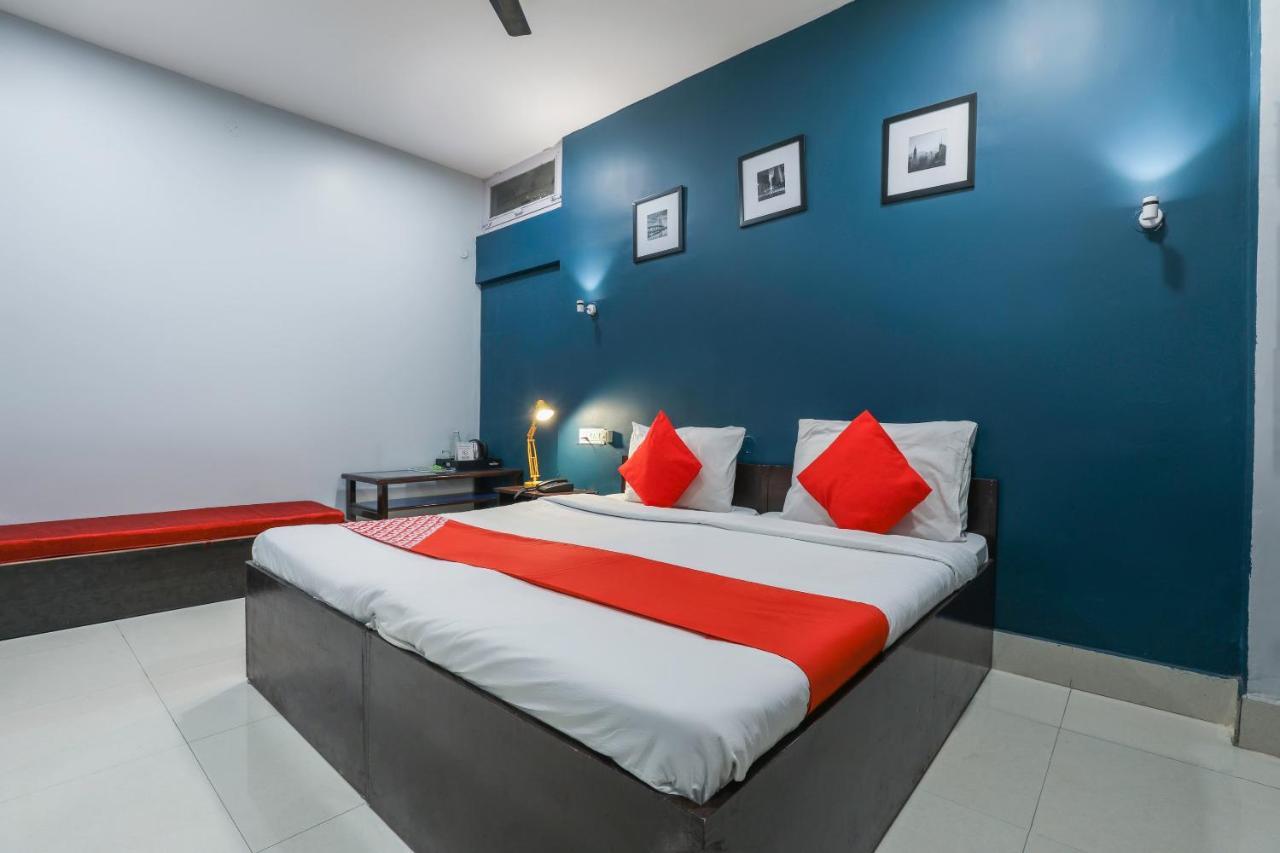Oyo Rianna Inn Guwahati Ngoại thất bức ảnh
